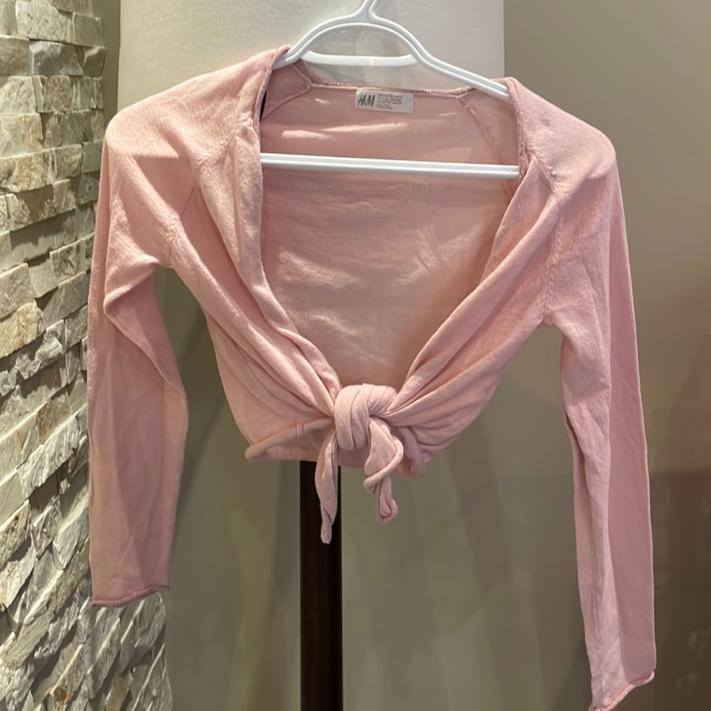 5/$25 Pink wrap top